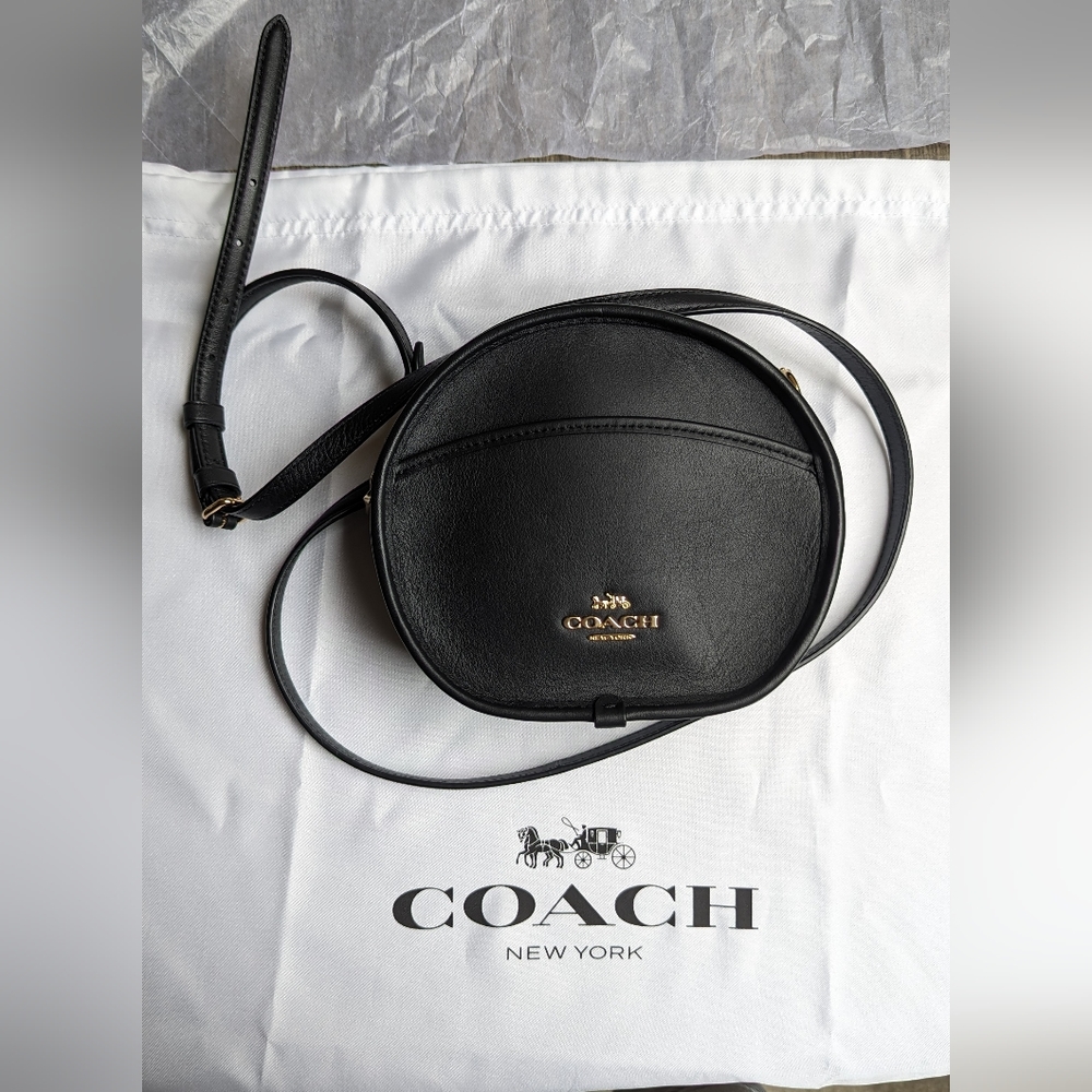 Coach Black Canteen Circle Crossbody Bag